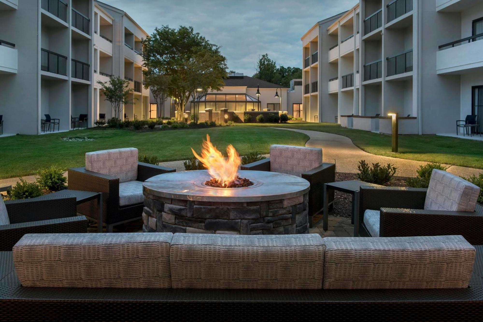 Hotel Courtyard By Marriott Annapolis Exterior foto